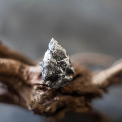 Alaska - Statement Arrow Ring