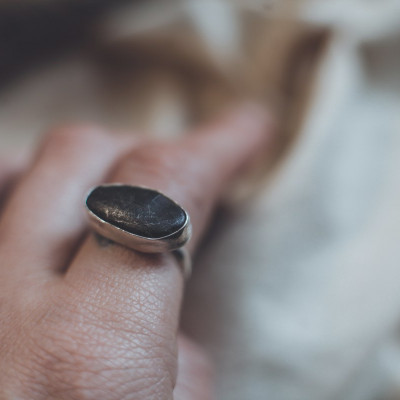 Niara - Custom Sea Pebble Ring