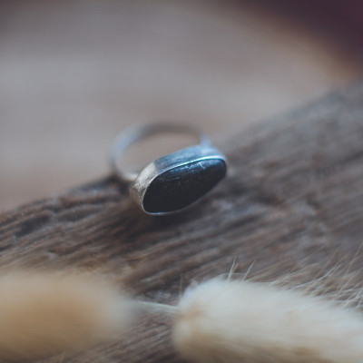 Niara - Custom Sea Pebble Ring