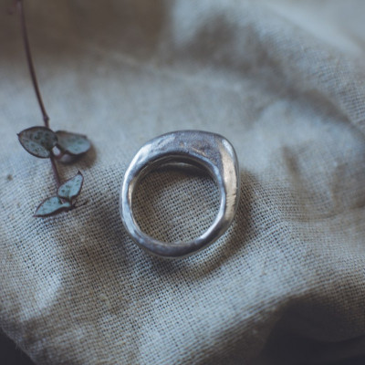 Mae - Chunky Simple Silver Ring