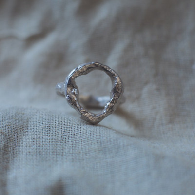 Petra - Molten Circle Ring