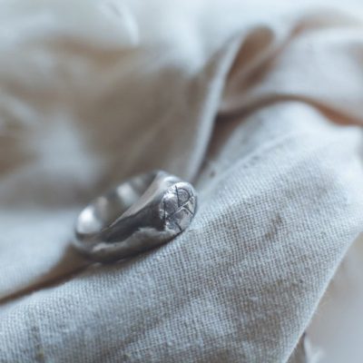 Arden - Leaf Signet Ring