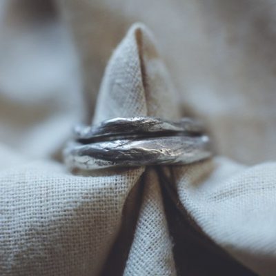 Niobe - Organic Molten Ring Set