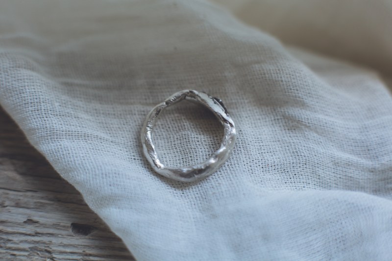 Amina - Silver Snake Signet Ring - Image 4
