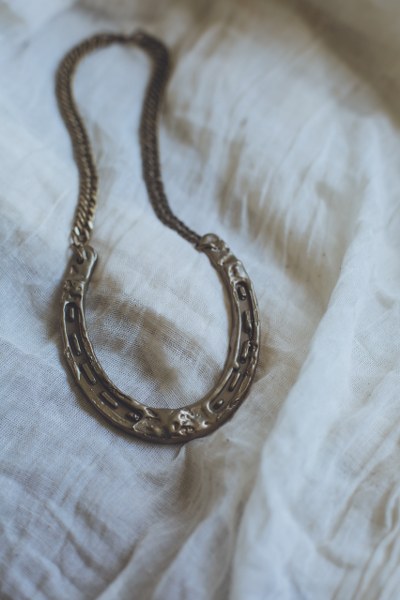 Cosima - Statement Brass Horseshoe Necklace - Image 3